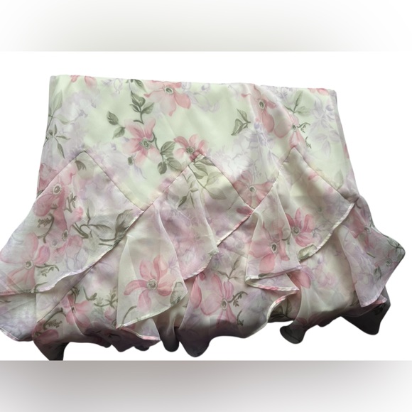 Vintage J.B.S. Cream Pink and Green Ruffled Sheer Floral Short Sleeve Skirt Set - Picture 7 of 13